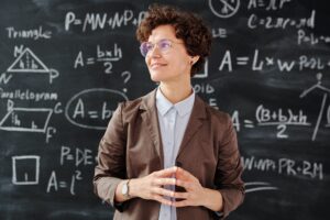 Blog image for blog "Crafting a Winning Teacher Resume: Essential Tips and Examples"